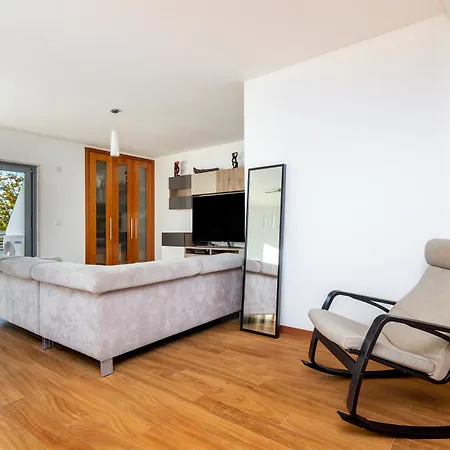 Whome | Damasceno Contemporary 59 Apartmán Lisboa